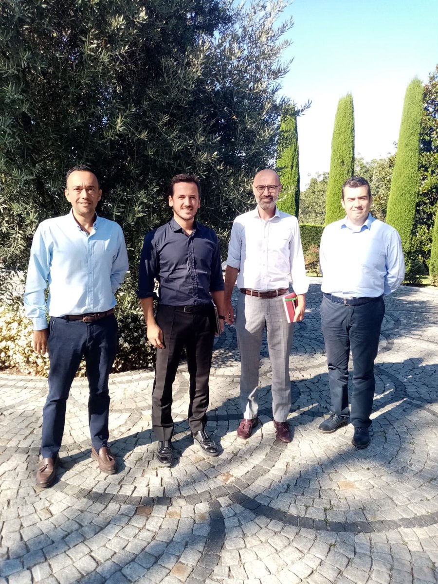 Hakan Gumus (@hgumus) on Twitter photo GİSP’i temsilen Başkan Yardımcımız Sn. Mehmet Ersül ile birlikte GYODER’in yeni başkanı Sn. Mehmet Kalyoncu ve ekibini ziyaret ettik. GYODER’in vizyoner başkanı sektöre hayırlı olsun <a href="/gyoderonline/">GYODER | Gayrimenkul Yatırımcıları Derneği</a> <a href="/GISPlatformu/">GİSP</a> <a href="/mehmetersul/">Mehmet Ersül</a> GİSP’i temsilen Başkan Yardımcımız Sn. Mehmet Ersül ile birlikte GYODER’in yeni başkanı Sn. Mehmet Kalyoncu ve ekibini ziyaret ettik. GYODER’in vizyoner başkanı sektöre hayırlı olsun <a href="/gyoderonline/">GYODER | Gayrimenkul Yatırımcıları Derneği</a> <a href="/GISPlatformu/">GİSP</a> <a href="/mehmetersul/">Mehmet Ersül</a>