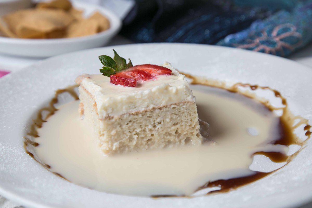 mestizomx's tweet photo. Pastel 3 Leches is made with three different types of milk: condensed, evaporated and double cream. It is the perfect ending for your Mexican meal. Enjoy it at the restaurant or through several delivery options: Uber Eats, Deliveroo and Just Eat.
#GoMexican https://t.co/jtPB0JBxBe