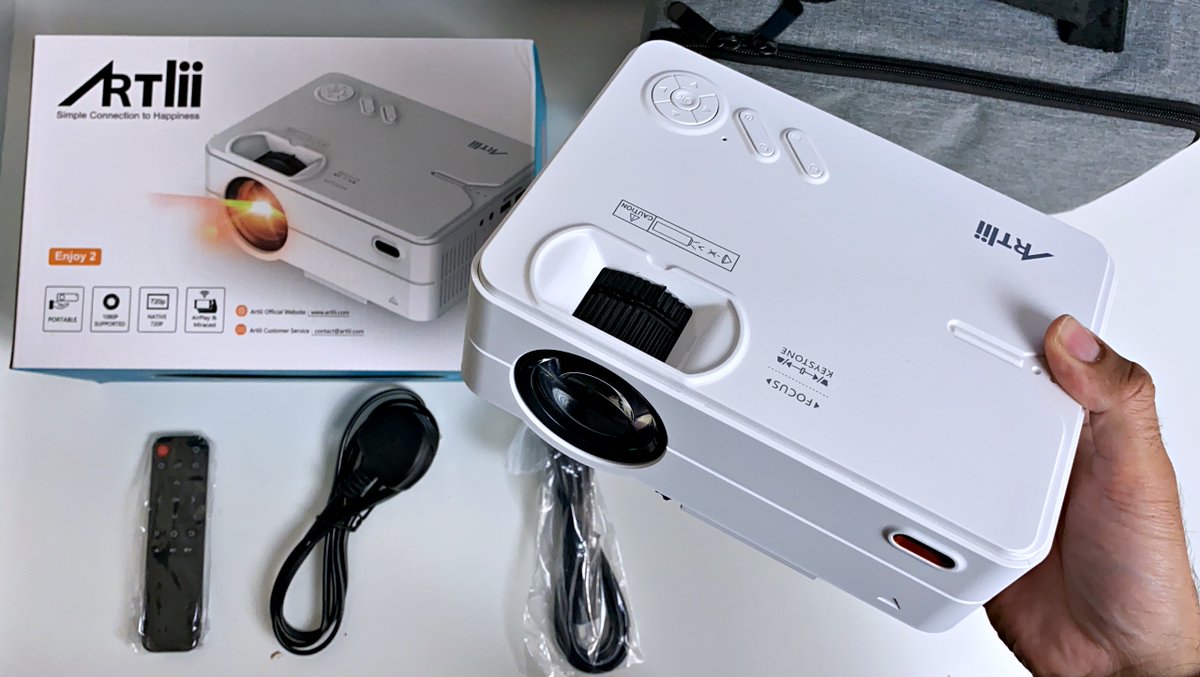 ChigzTechReview's tweet image. NEW VIDEO: ARTLII Enjoy 2 LED Video Projector | 720P Native | Under £120 - Any Good?
▶️ youtu.be/OHFKdDu4Bkk

---
#ARTLII #Enjoy2 #LEDVideoProjector #BudgetProjector #TechReview