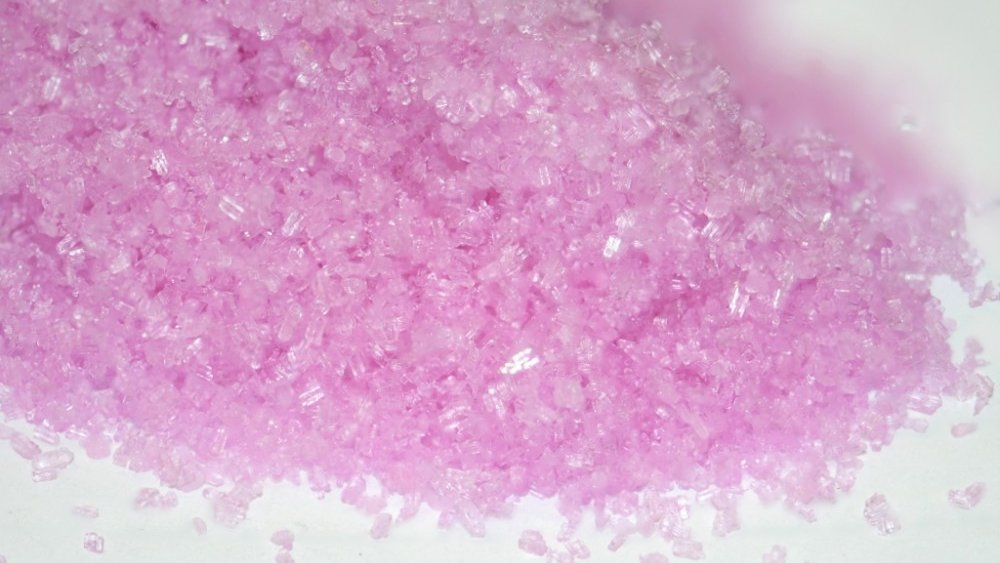 vivi — light pinkmanganese(II) chloride tetrahydrate