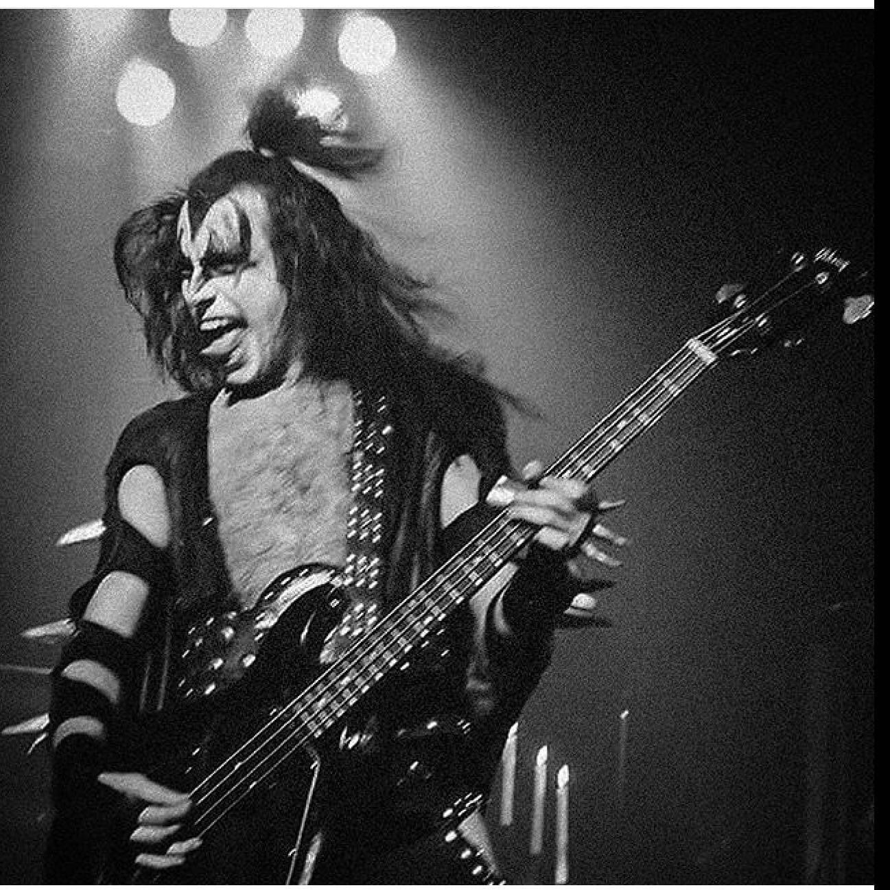 Happy Birthday to The God of Thunder!! Mr Gene Simmons!!  