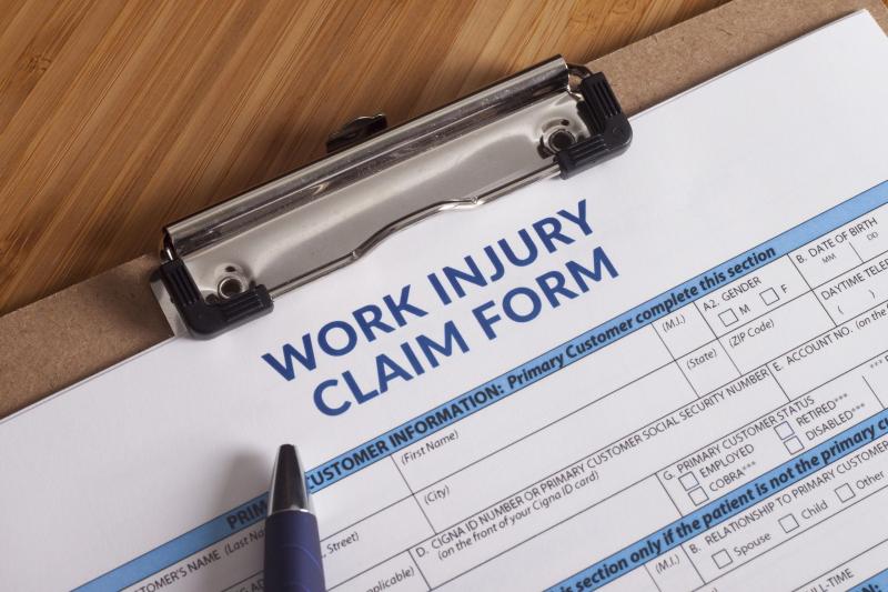 New research has revealed one in four serious injuries in the past five years happened in the workplace.

How do you manage this risk in your workplace? What could you do to better protect your staff?

bit.ly/3gmiLsI 

#riskmanagement #healthandsafety #workplaceinjury