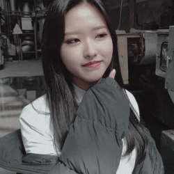 olivia hye — silverelemental silver / positive reaction for Tollens' test (silver-mirror test)