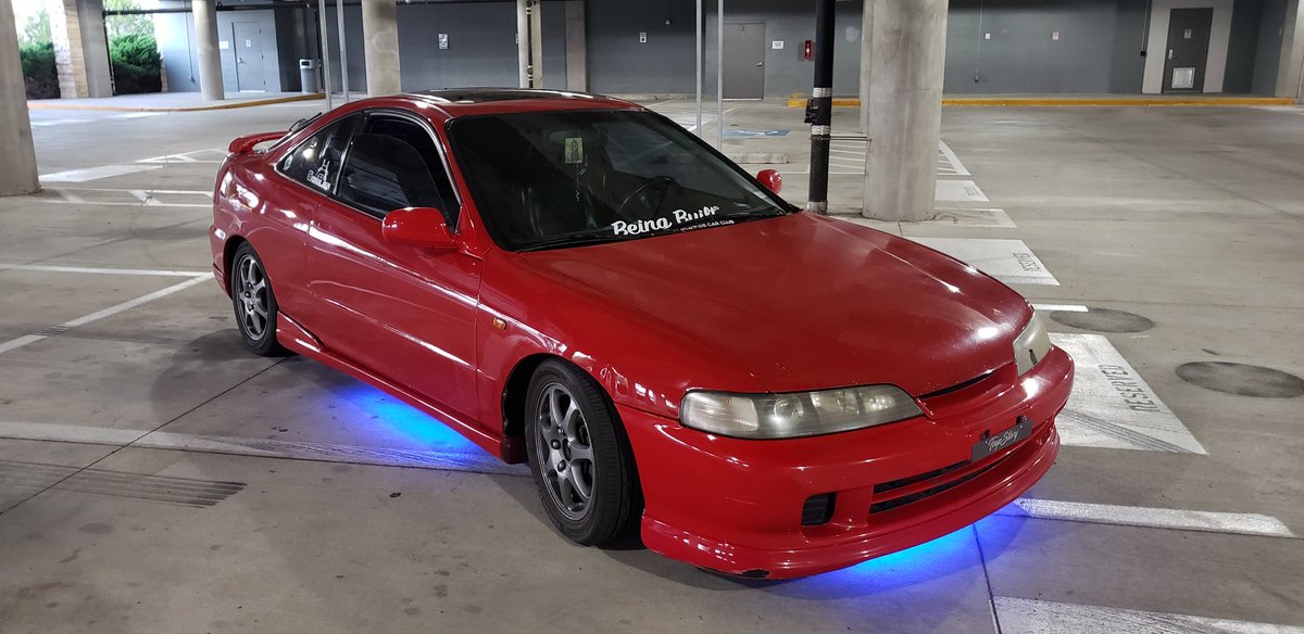 CristianIzqui15's tweet photo. Blue or red? 
#acura #integratyper #integra #honda #typeR #dc2integra #dc2 #b18c #honda_scene #hondatyper #hondanation #hondaloyalty #hondaracing #hondacommunity https://t.co/l69llqtEuO