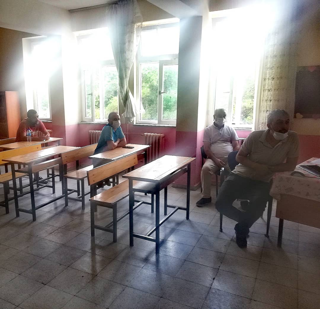 Canlı derse hazirlik tam gaz👍👍👍<a href="/ziyaselcuk/">Ziya Selçuk</a> <a href="/GolyazTerme/">Terme Gölyazı Ortaokulu</a> <a href="/CoskunESEN57/">Coşkun ESEN</a> <a href="/ozerersoy1/">özerersoy</a> @nc_kasapoglu