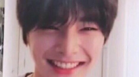 joysbeom's tweet photo. jeongin best boy !! did it work ?? https://t.co/fgbzNgxOl7