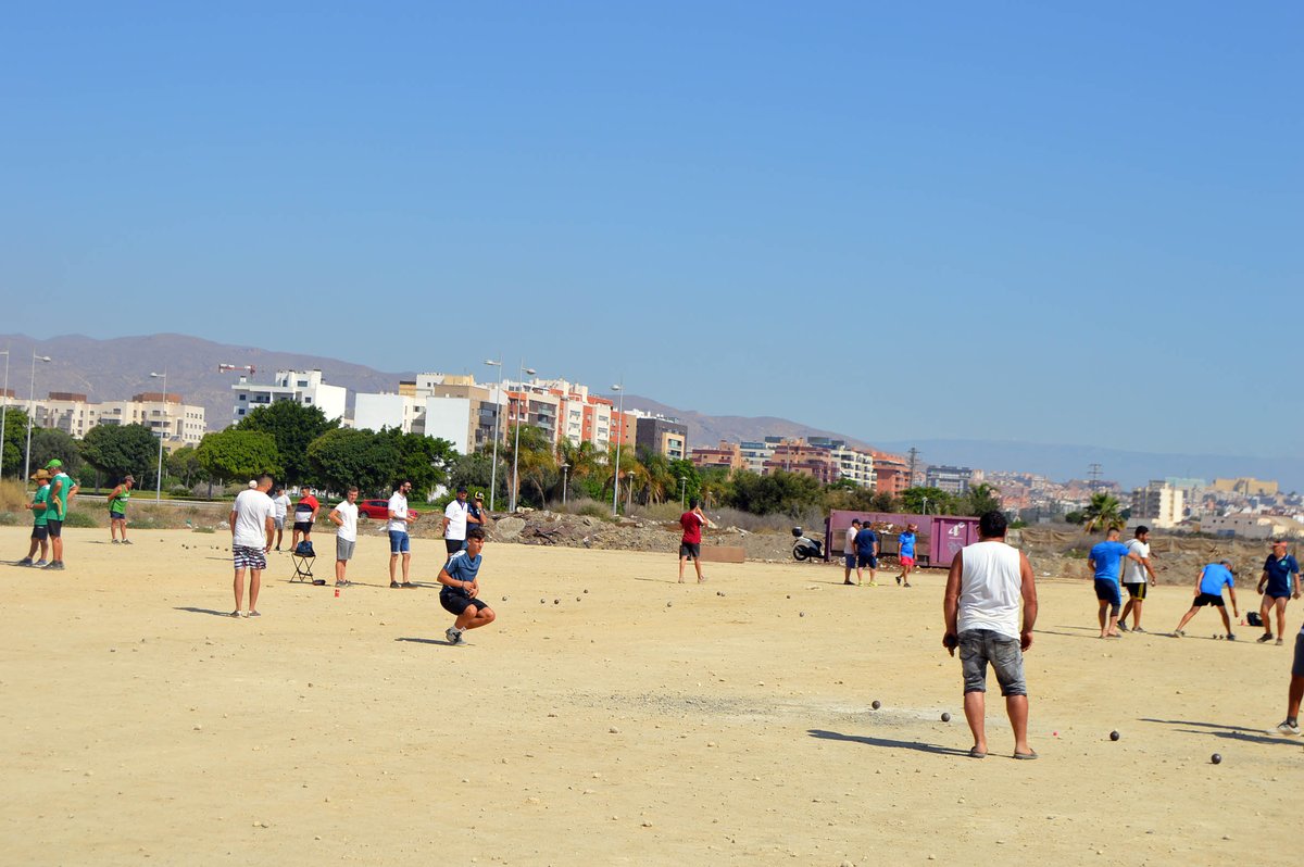 Este año, marcado por la pandemia de la Covid-19, ha impedido que se celebre la Feria de Almería y por consiguiente, los torneos de deportes. 

<a href="/SeguraJuanjose/">Juanjose Segura</a> <a href="/aytoalm/">Ayuntamiento de Almería</a> <a href="/RamonFPM/">Ramón Fernández-Pacheco M</a>