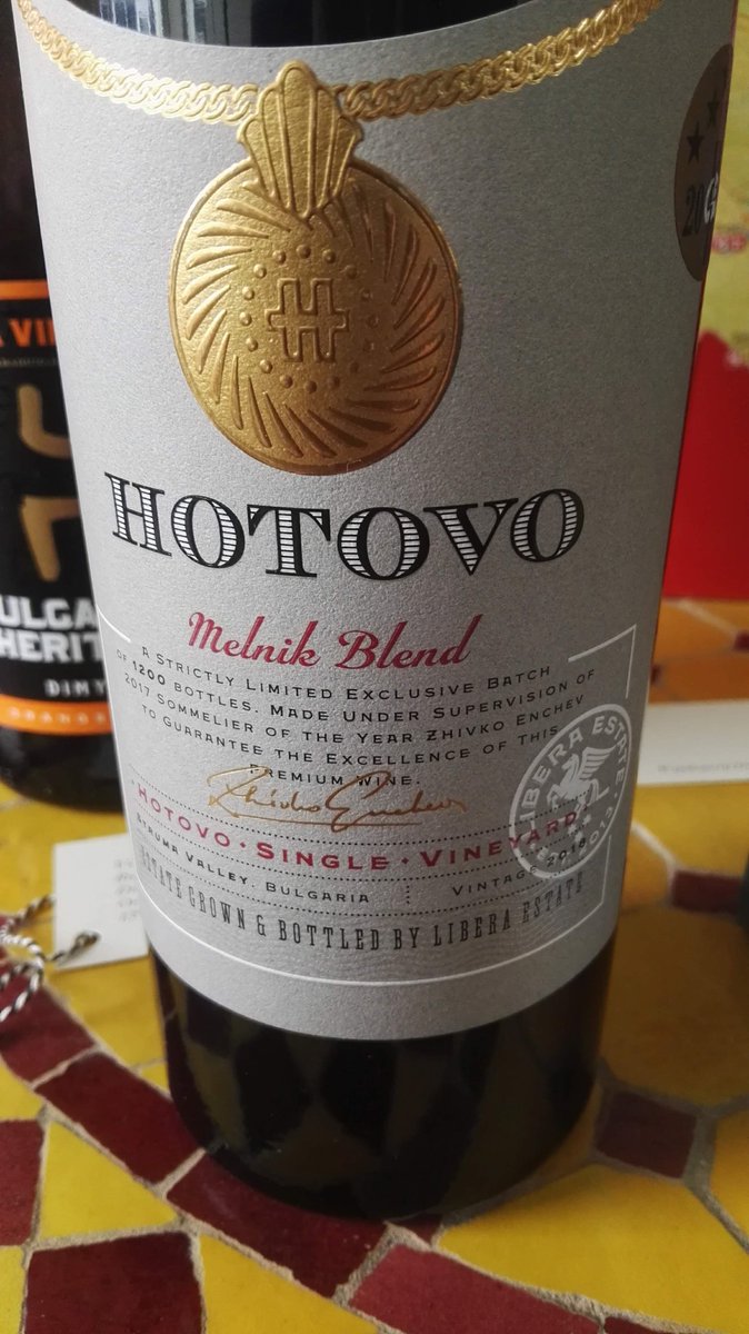 Noutswijnwereld's tweet photo. 🇧🇬 Three fine #Bulgarian wines for a tasting on Sunday, August 30 for some Dutch wine lovers. Typical Bulgarian grape varieties: #Dimyat (an Orange wine), different #Melnik types and #Mavrud. https://t.co/dqAJzLzVBC