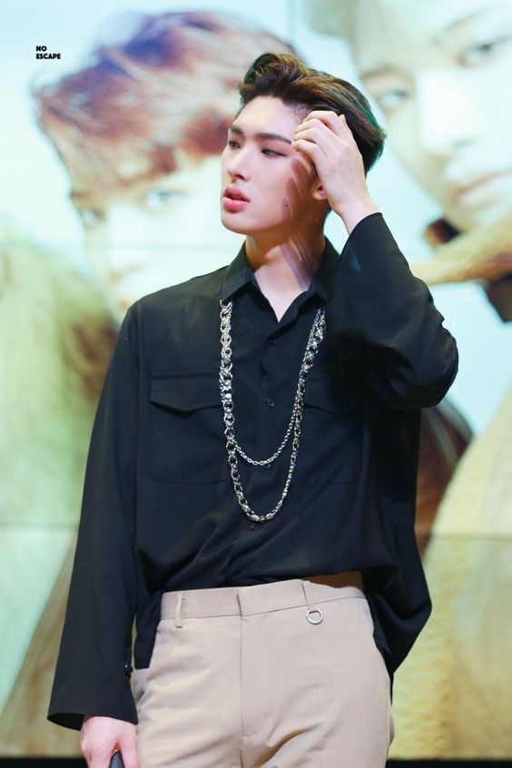 I feel personally attached to this look #ATEEZ    #에이티즈    @ATEEZofficial  #MINGI
