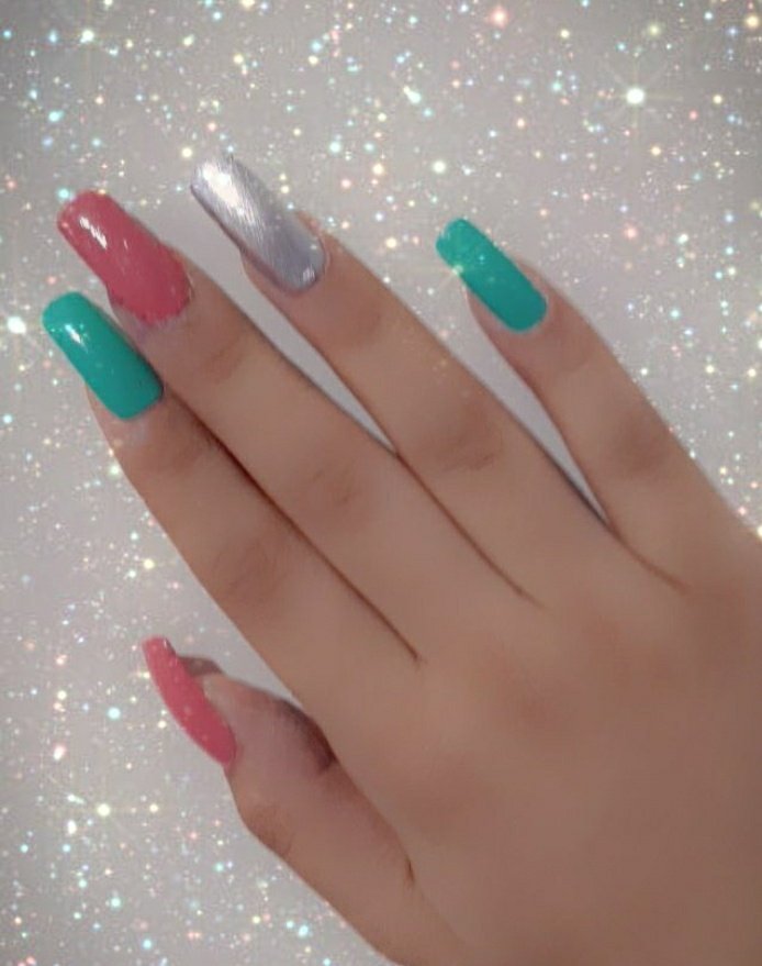 itzmeh_youraryy's tweet image. Okay, yes I just got my nails done. I LOVE THEM SM