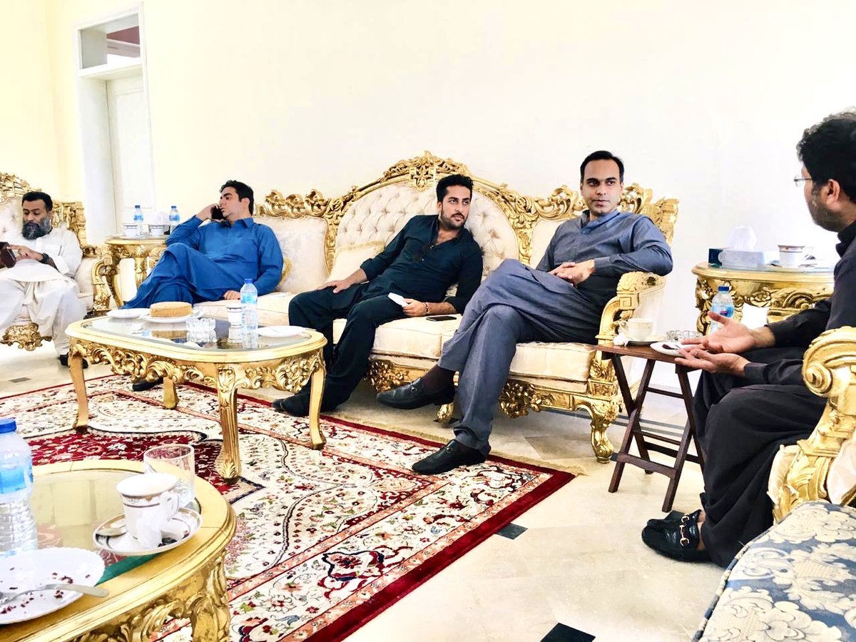 TeamZainShah's tweet photo. CM Sindh @MuradAliShahPPP visited Badin due to Rain Emergency&amp; ordered District administration to provide emergency relief on immediate basis.Minister Agriculture @MismailRahu, Advisor to IT Ministry @zainqamarshah Special Assistant to Cm @PirNoorullah others with him https://t.co/PVpEic08o4
