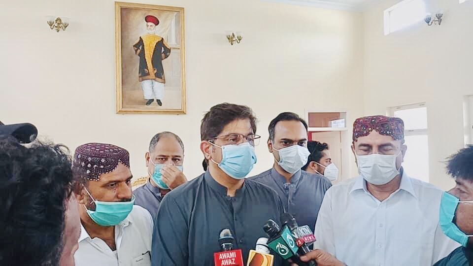 TeamZainShah's tweet photo. CM Sindh @MuradAliShahPPP visited Badin due to Rain Emergency&amp; ordered District administration to provide emergency relief on immediate basis.Minister Agriculture @MismailRahu, Advisor to IT Ministry @zainqamarshah Special Assistant to Cm @PirNoorullah others with him https://t.co/PVpEic08o4