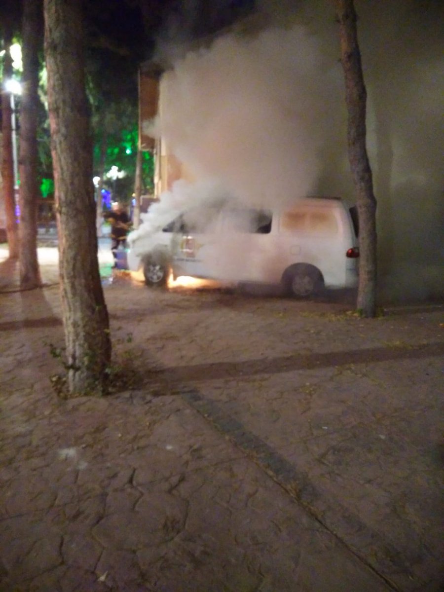 Ferforje Aydinlatma Tavan Aydinlatma Bahce Aydinlatma Sarkit Aydinlatma Dis Aydinlatma Ic Aydinlatma Aplik Avize Lambader F Dis Aydinlatma Avize Tavan