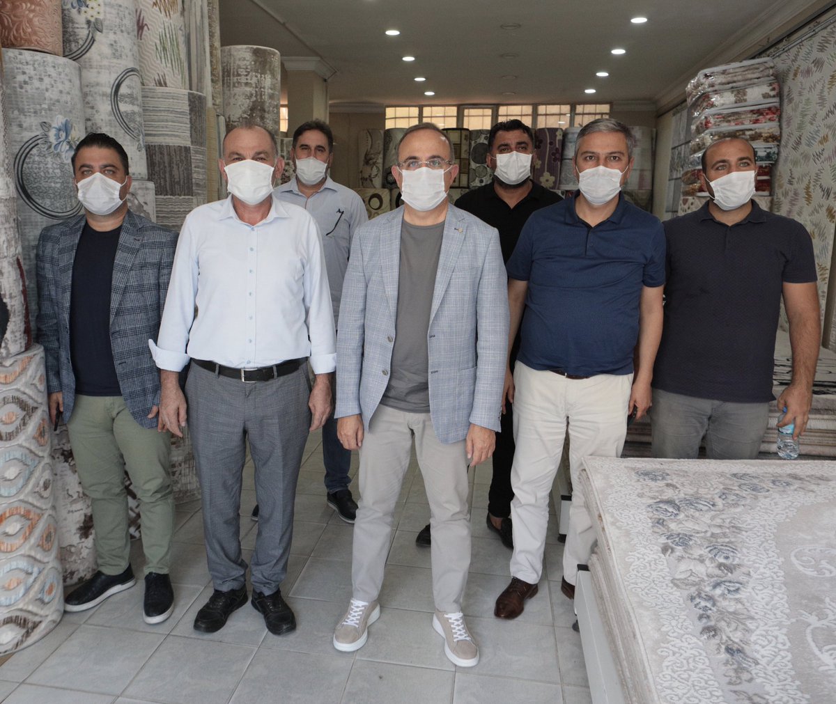 KSurekli's tweet photo. Önceki dönem Bayraklı İlçe Teşkilat Başkanımız Ahmet Yağcı’ya vefa ziyaretimizi gerçekleştiriyoruz. Birlik ve beraberlik içerisinde durmak yok, yola devam diyoruz. https://t.co/UWoKU1UYrF