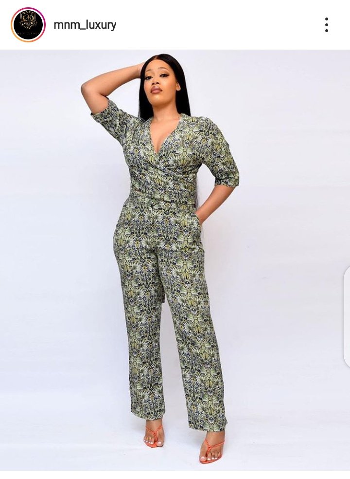 chika_4_real's tweet photo. If you want to look beautiful and classy head to mnm_luxury on ig.
#MnMNewCollection
#MercyEke
@mnm_luxury https://t.co/LnoMr6gA3J