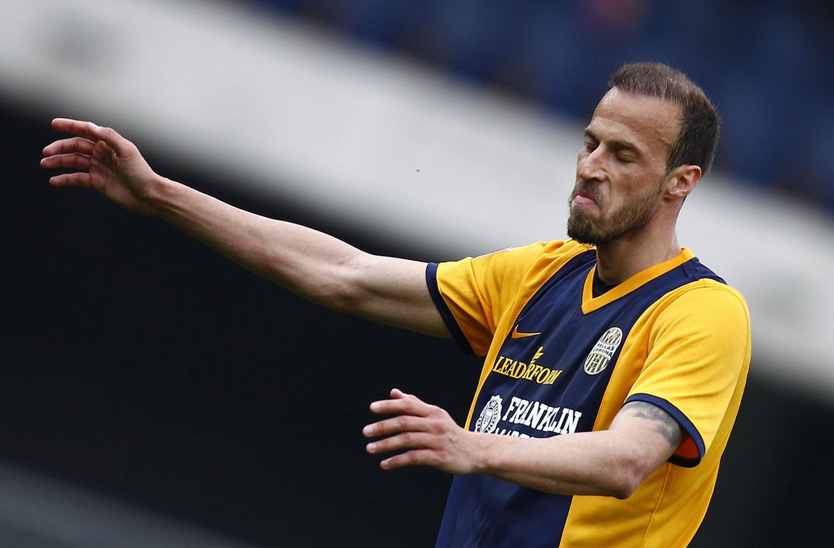 HBD to former <a href="/HellasVeronaFC/">Hellas Verona FC</a> defender Vaggelīs #Moras, who turns 39 today. 💙🎂💛

(2012-2016)
Games: 139
Goals: 5
Assists: 3