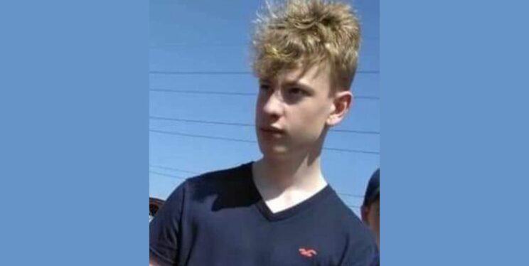 Taunton boy Ozzy Parsons has been missing since Saturday. Police are concerned and have issued an appeal from the public to help find him. somersetcountygazette.co.uk/news/18677270.…