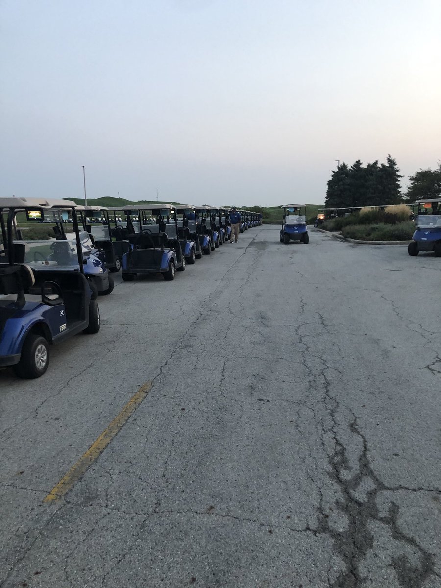 HarborsideGolf's tweet photo. Great day for an outing! Going to be a hot one! #hydrate #golfisgreat https://t.co/NuIO8CZLjn