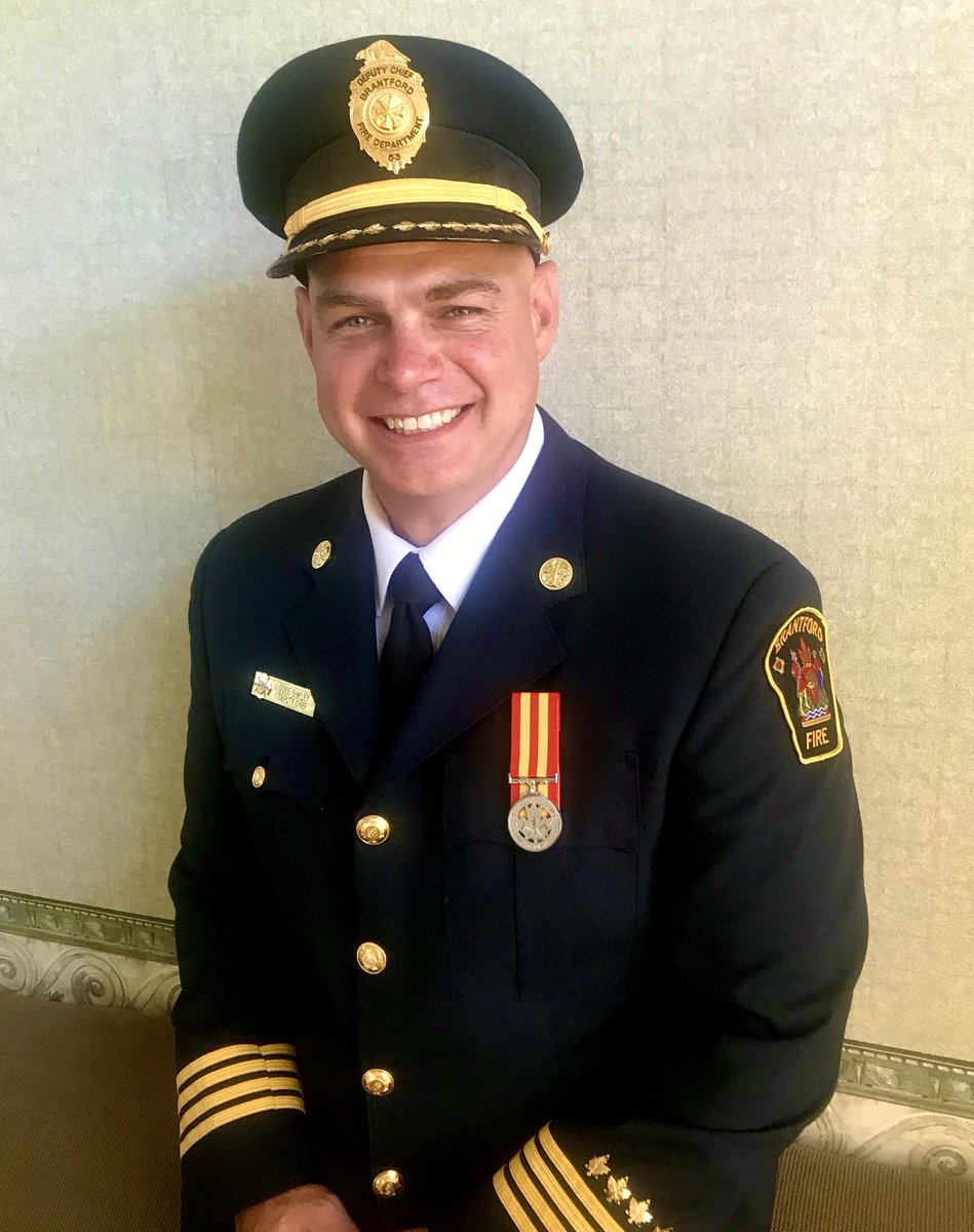 BrantfordFire's tweet image. The City of Brantford and the Brantford Fire Department are pleased to announce that Deputy Chief Todd Binkley has been appointed by City Council as the new Fire Chief for the City of Brantford.
#Chief #Fire #Brantford @CityofBrantford @BrantfordPFFA
