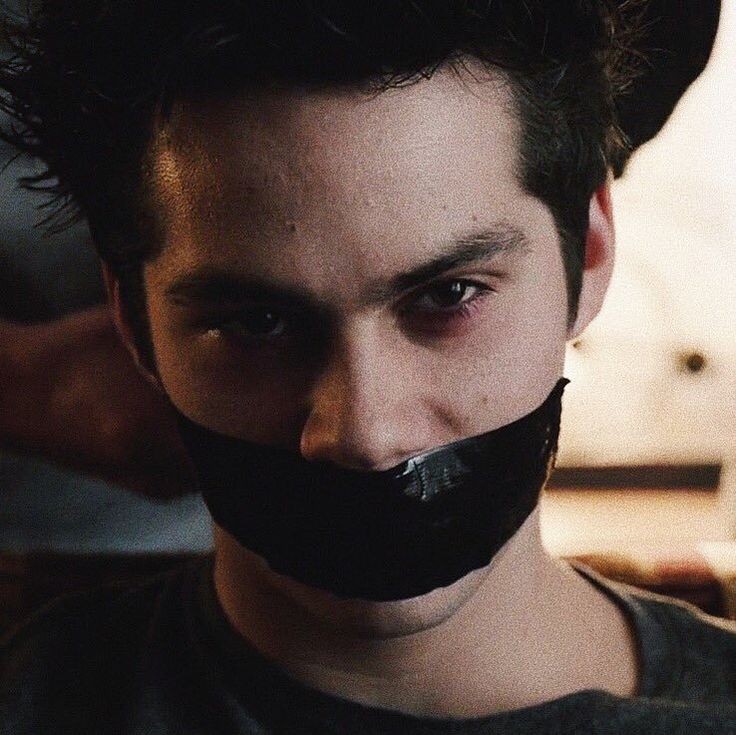 KpopersIsLife's tweet photo. #Happybirthdaydylanobrien felicidades bby, te quiero🖤 https://t.co/MEg4qOdyC8