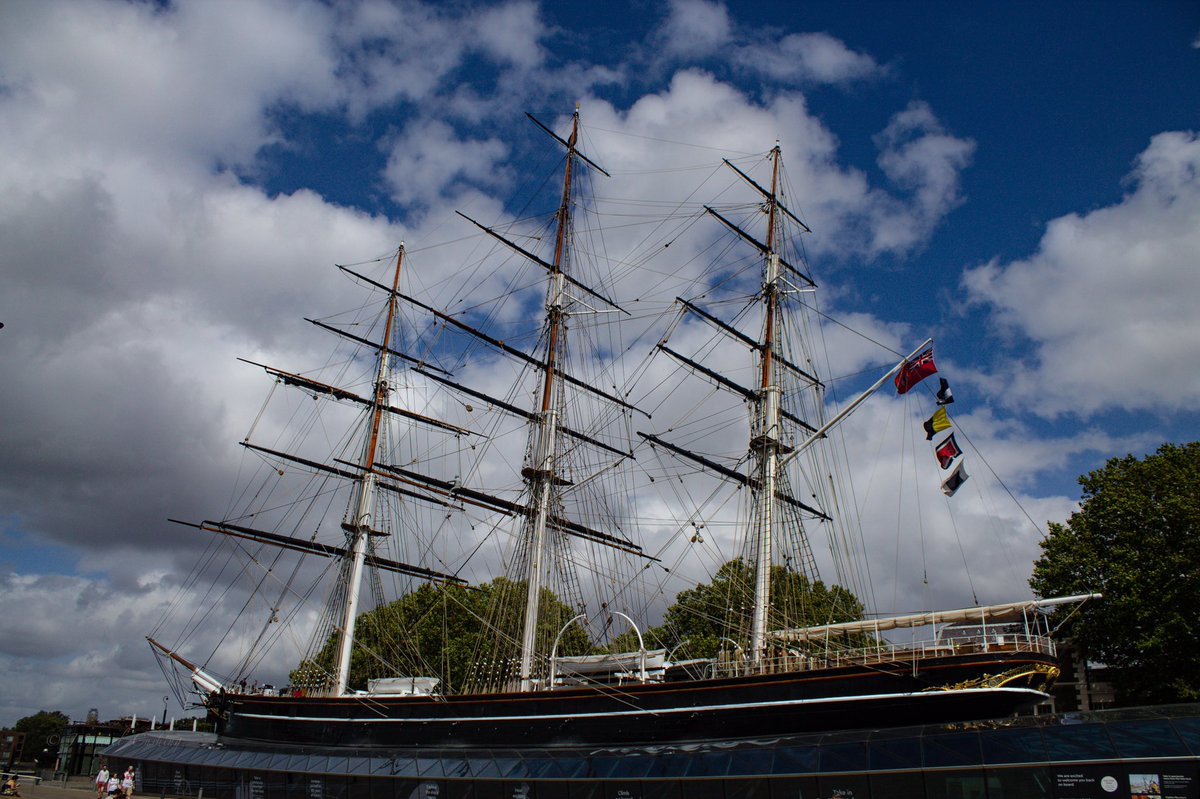 CushingJs's tweet photo. Greenwich and and Isle of Dogs, East London

#IsleOfDogs #CuttySark #Greenwich #London #EastLondon #LondonPhotography #RiverThames #MyLondon #MyCity https://t.co/AVDLD8YOgr