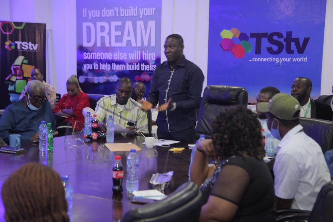 trendingistng's tweet photo. TSTV Africa Employs 100 Staff Despite Global COVID-19 Setback
https://t.co/K8kgVmzbjH https://t.co/3qUjdeQ62Q