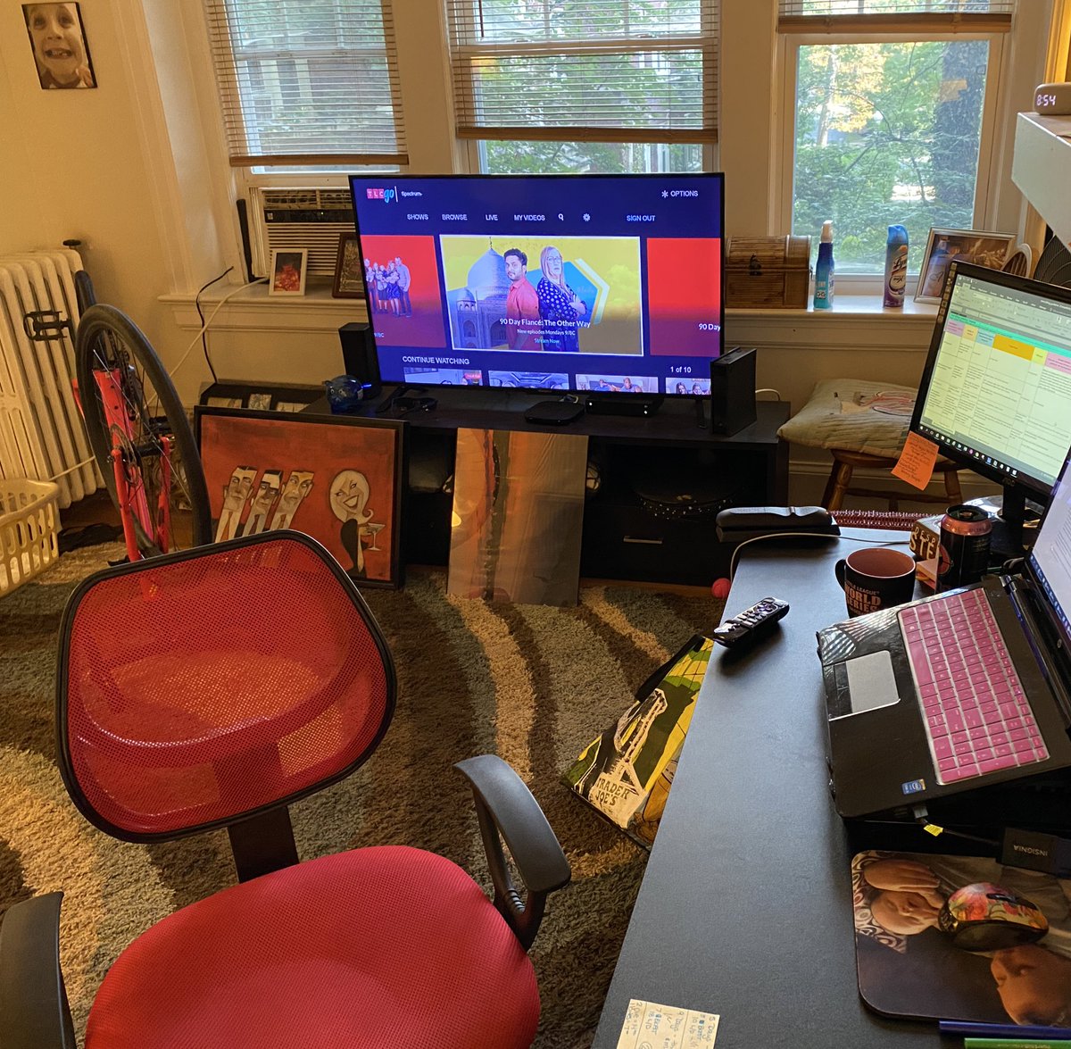 eatdontpraylove's tweet image. I just tried to use my mouse to click something on my TV like it was a third monitor and couldn’t figure out why it wasn’t working. 🤣😂🤦🏽♀️ #WorkFromHomeProblems #90dayfiancetheotherway