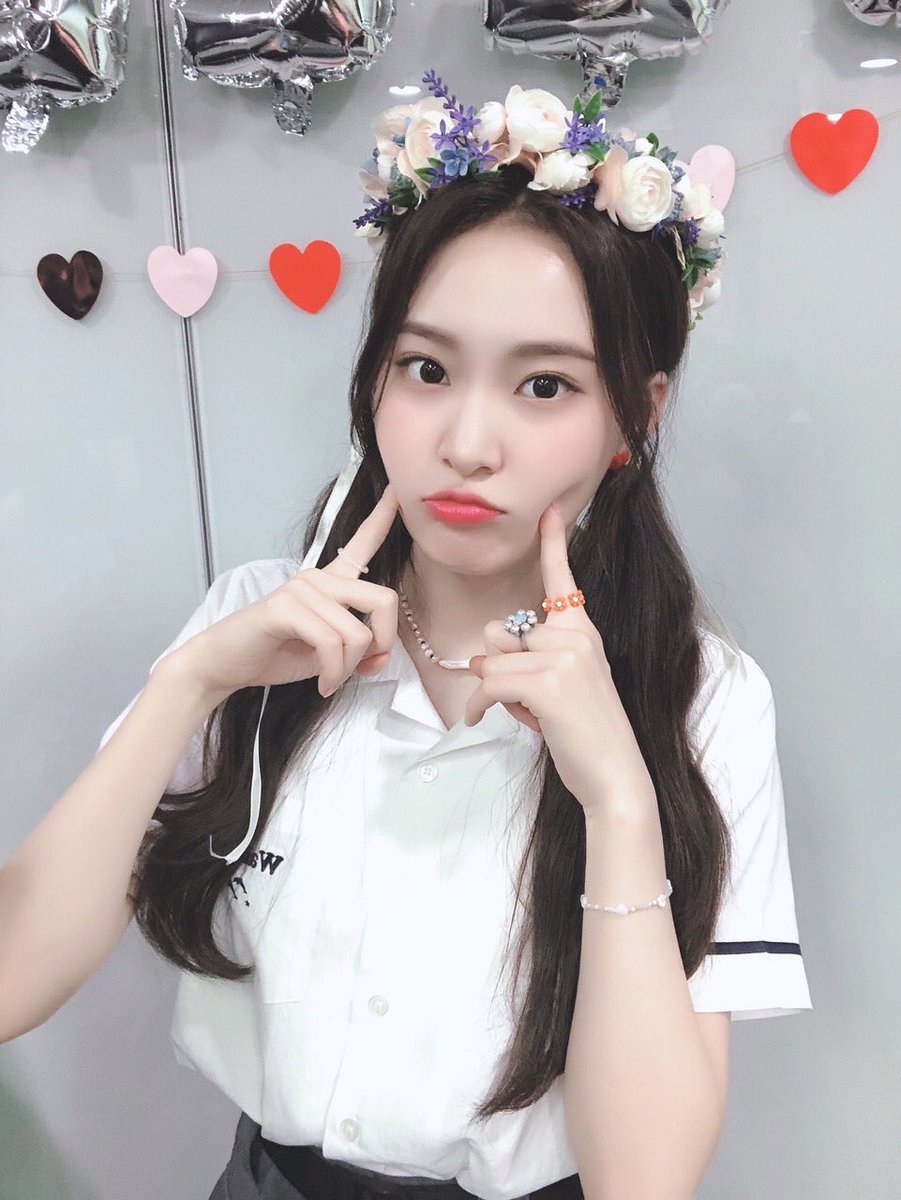 Liebesbrief ZOA& #39;S POUT // a very soft & important thread https://abs.twimg.com/emoji/v2/... draggable=