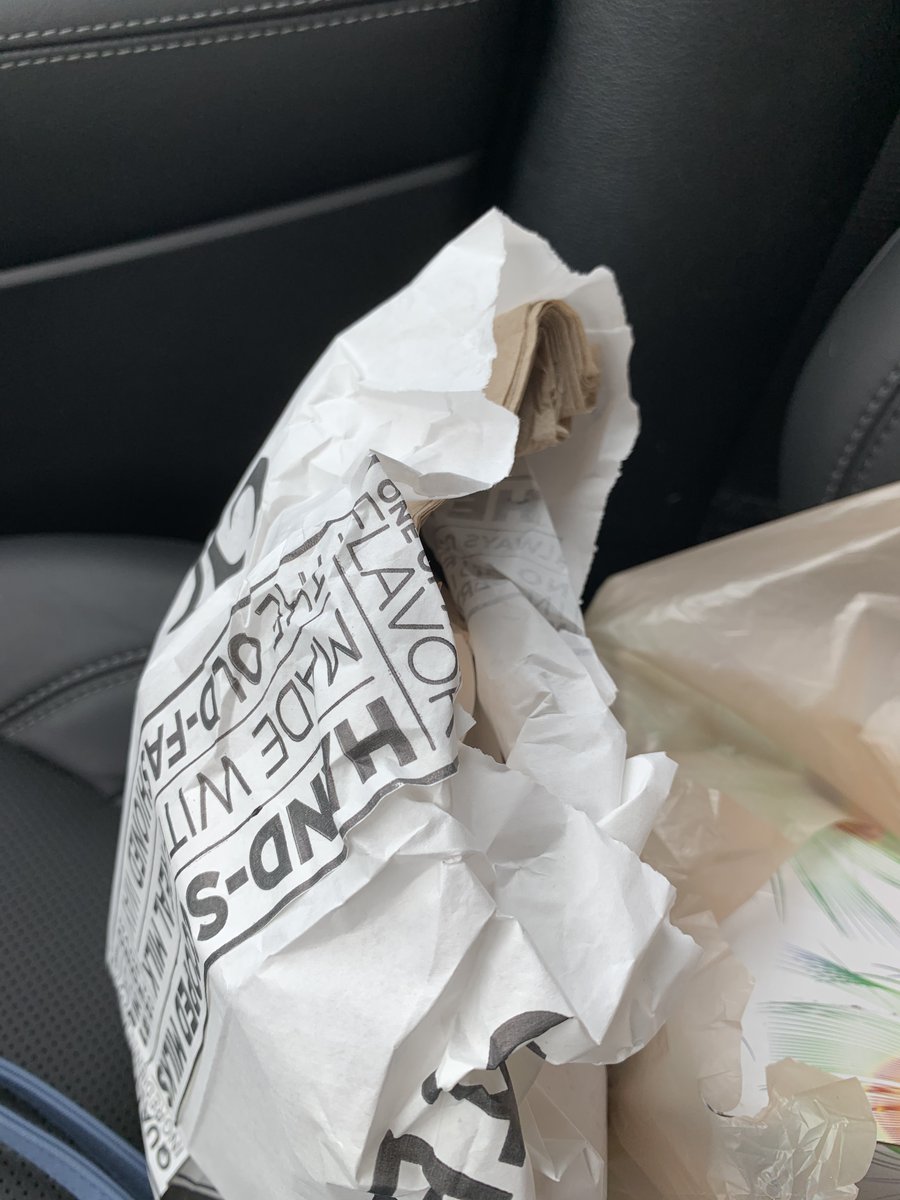 Pia_Pia_the_Pug's tweet photo. Not sure how this bag is "tamper-proof sealed bags"? It is worth the try though....
#COVID__19 #trying #unsuccessful @SteaknShake #tamperproof #maybenexttime #entertainment #readyoursigns #falseadvertising https://t.co/HOHgLckpdI