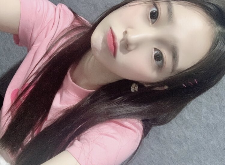 Liebesbrief ZOA& #39;S POUT // a very soft & important thread https://abs.twimg.com/emoji/v2/... draggable=