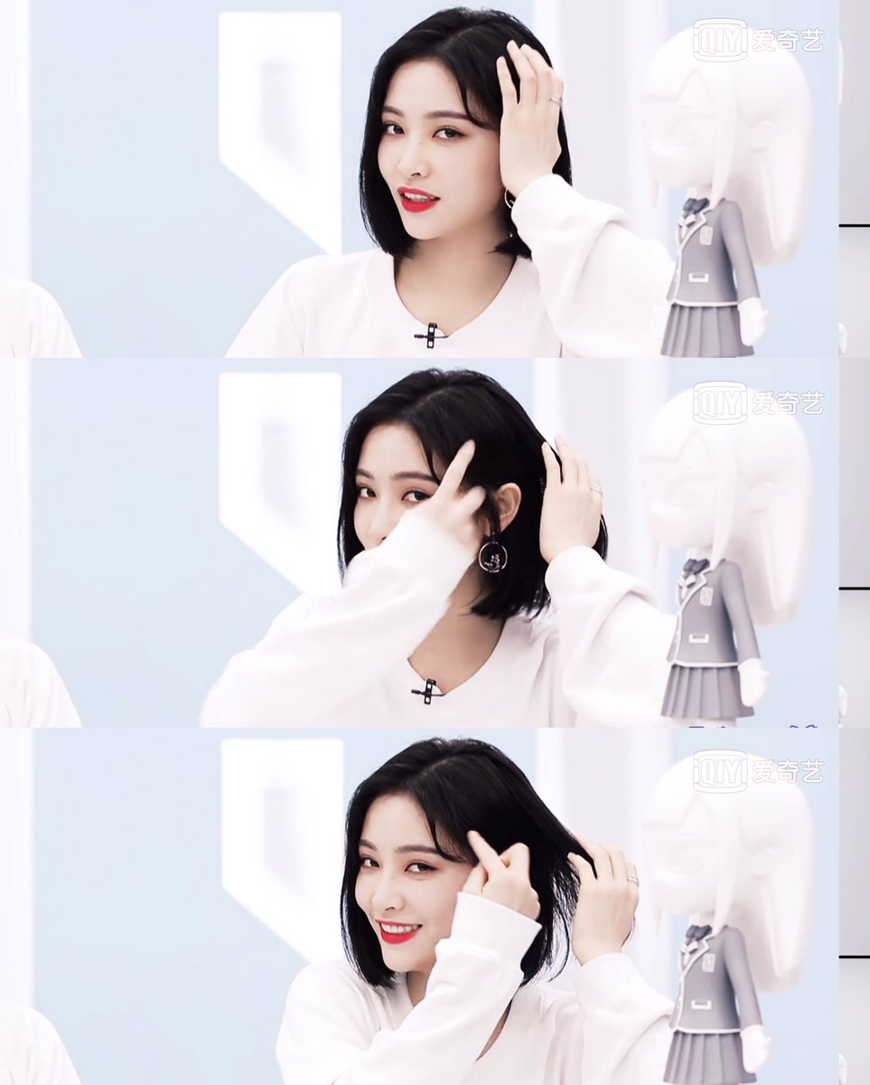 4thang101's tweet photo. Ki từng bảo :” Tại sao lại có những người tốt như các bạn vậy?” 
Blackis cũng từng đáp:” Tại sao lại có người tốt như Hứa Giai Kỳ vậy?” 
Phải, Hứa Giai Kỳ, điều tốt nhất mà tôi từng theo đuổi. 
#QUEENJIAQIDAY0827 #KikiXu #XUJIAQI https://t.co/ZPdOu34HmS