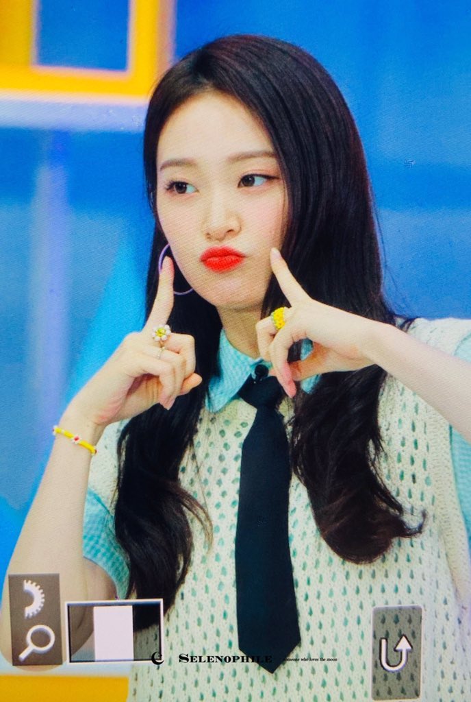 Liebesbrief ZOA& #39;S POUT // a very soft & important thread https://abs.twimg.com/emoji/v2/... draggable=