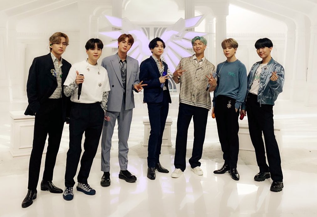 bts123_bantan's tweet image. この2つの振り幅よー
Staygoldもマイドロも最高😭💜
この写真めっちゃかっこいい
ありがとうございました
@BTS_twt #BTS
#FNS歌謡祭2020夏