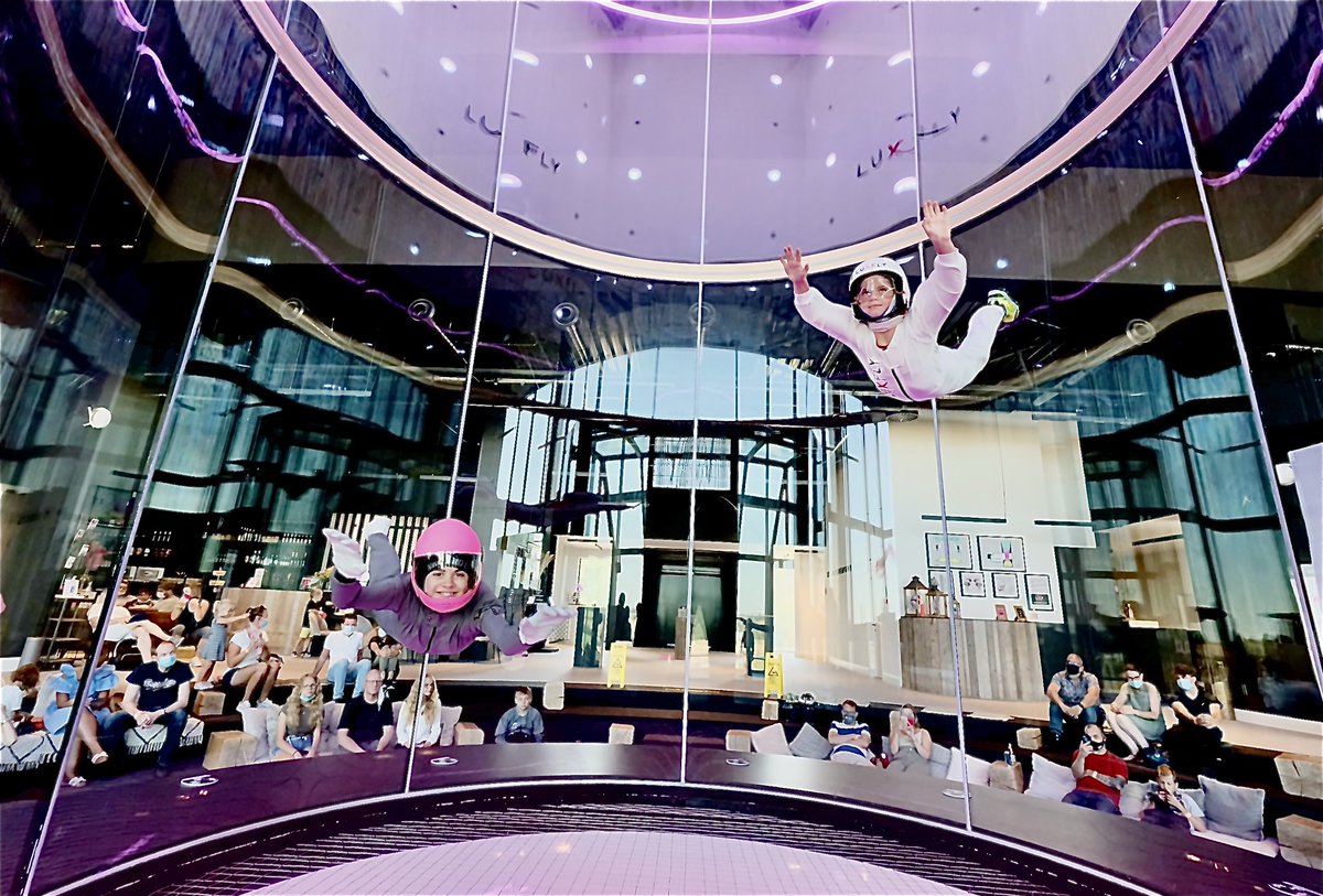LUXFLYSKYDIVE's tweet photo. Happy Wednesday! 🎉🤗🤩 #wednesday #thingstodoinluxembourg #fun #sensations #kids #familyactivities #luxfly #luxflyskydive #soufflerie #windtunnel #sportetloisir #justdoit https://t.co/4RG4bZcV8e