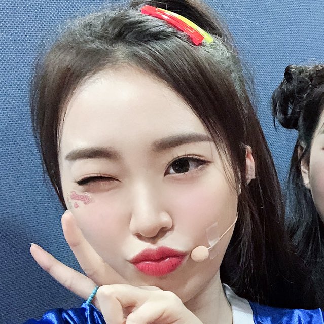 Liebesbrief ZOA& #39;S POUT // a very soft & important thread https://abs.twimg.com/emoji/v2/... draggable=
