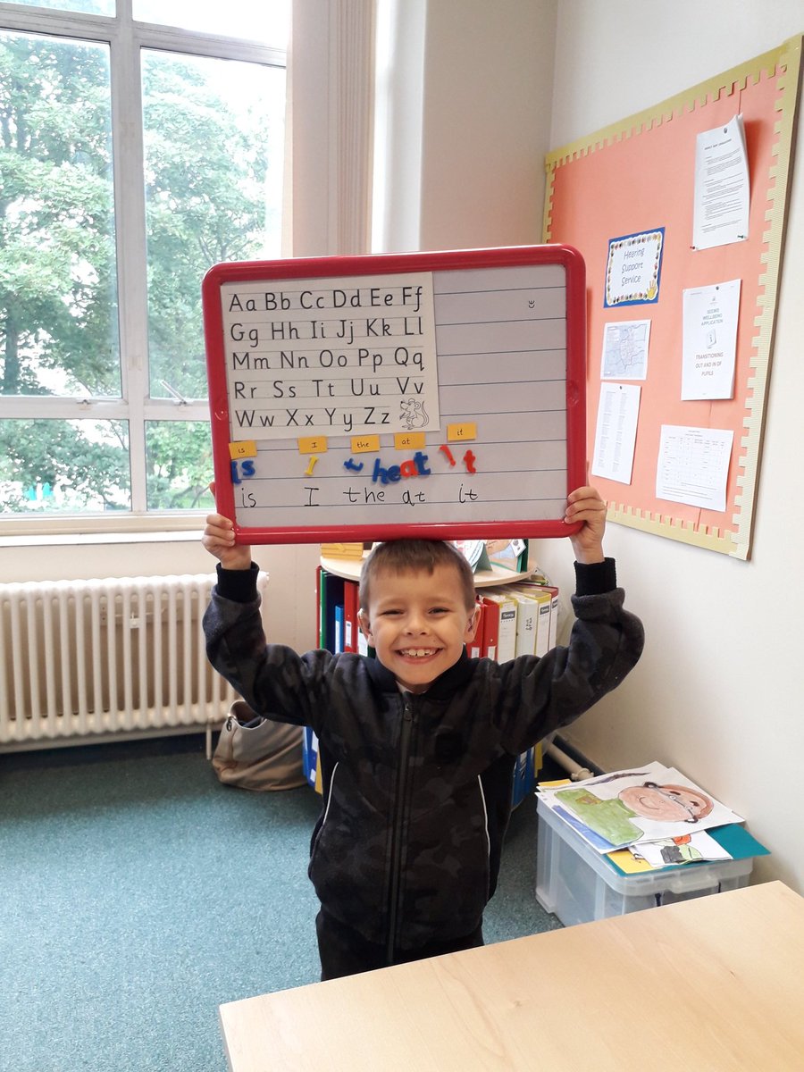ASfD_HSS's tweet photo. So proud of himself! What a superstar 👍🤗 #confidenthappyindependent #ASfD #bronzebox https://t.co/iu7RwiHPVK