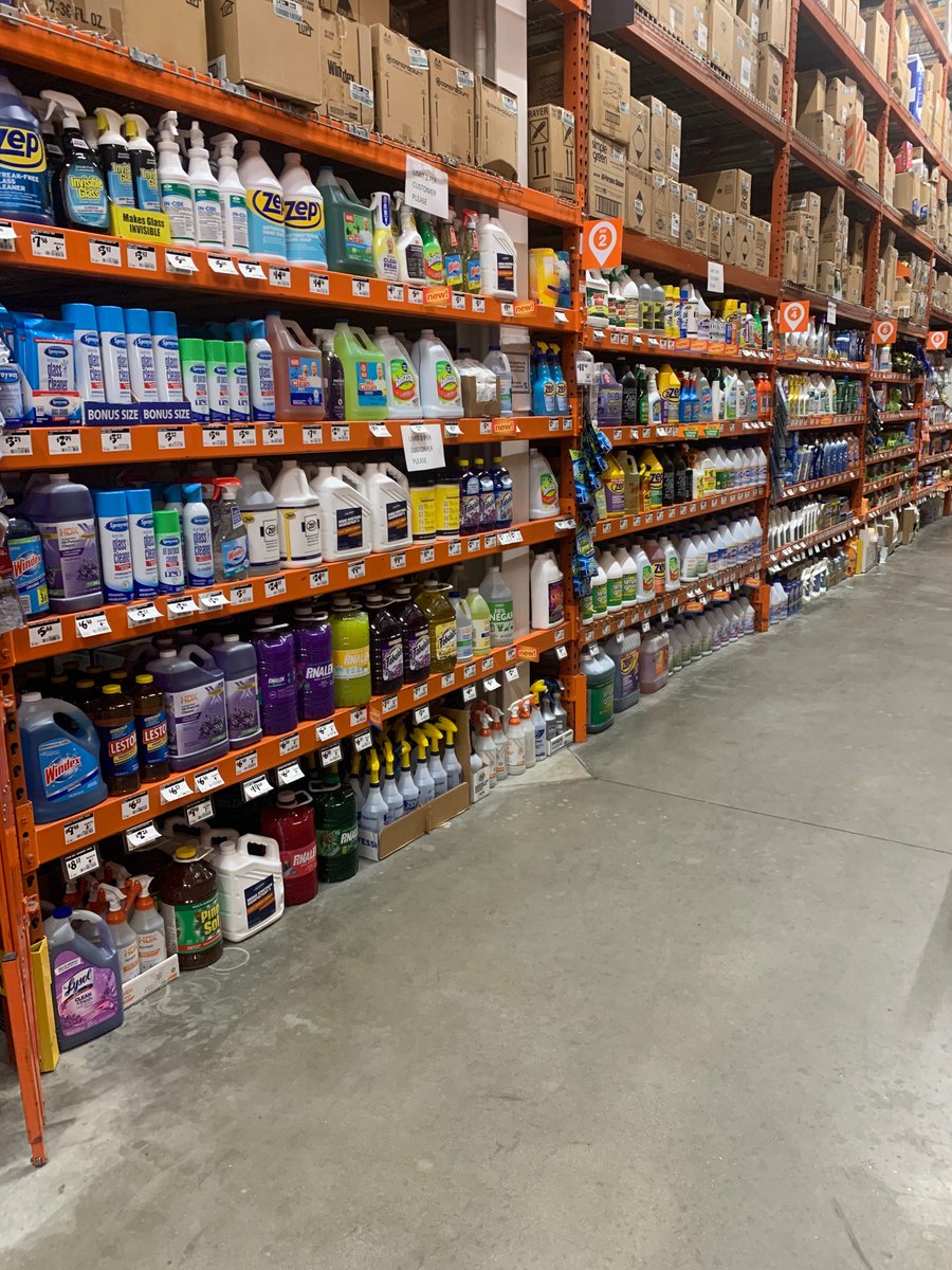 jvigil0281's tweet photo. Take a look at this cleaning aisle! Great partnership between MET and D-28 associates! #merchandising101 #instock #0281Rocks https://t.co/16dqpVaH5f