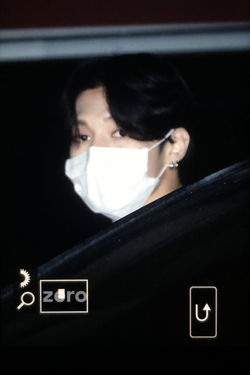 ZeroForYoung's tweet image. 200826

#정우영 #우영 #에이티즈  #ATEEZ  #WOOYOUNG @ATEEZofficial