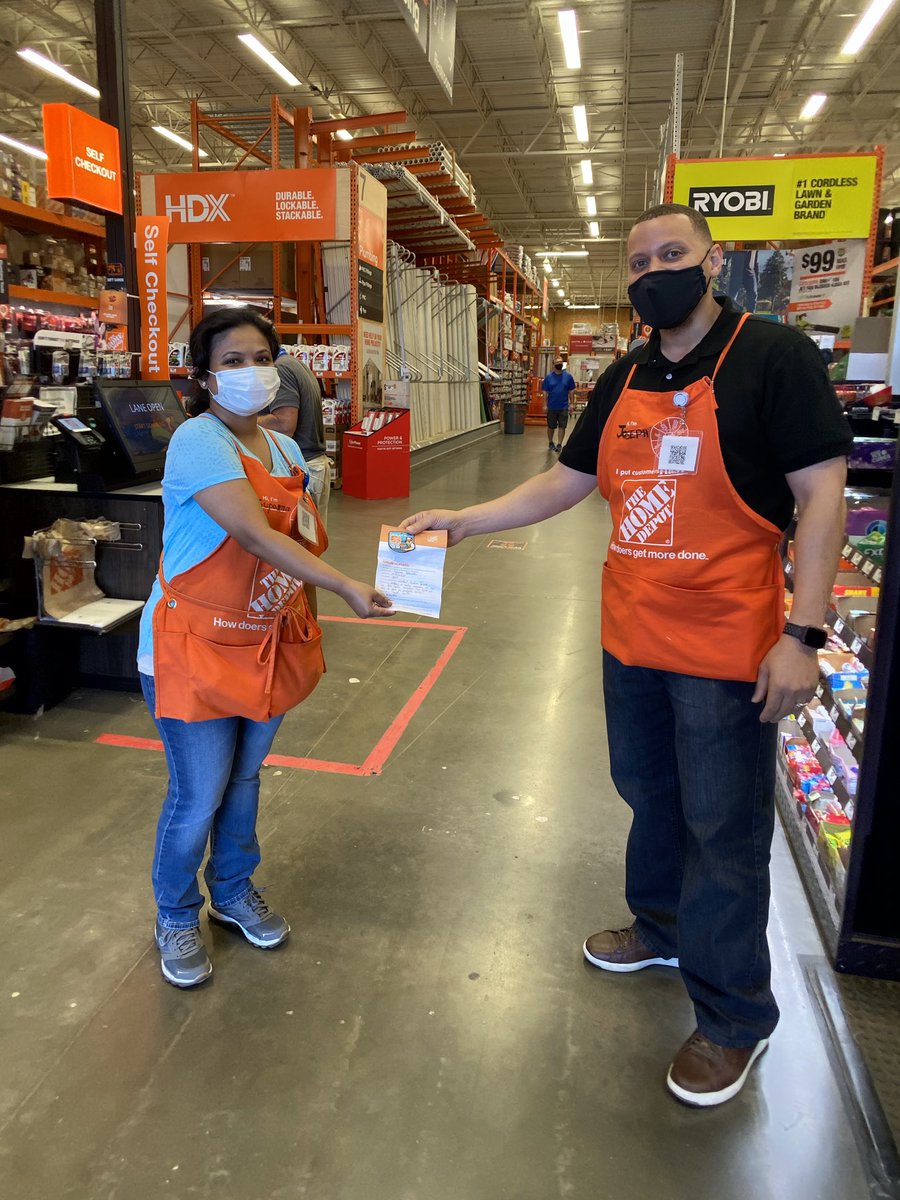 Our wonderful cashier Suparna received homer award for excellent customer service from our new Co-manager Joseph #THD2209!! <a href="/NathanMcAleese/">Nathan McAleese</a> <a href="/Kc02391437/">Kc Mack</a> <a href="/jefflimle/">Jeffery Limle</a> <a href="/EgnaticJ/">Jeff Egnatic</a> <a href="/melissahaller5/">melissa haller</a>