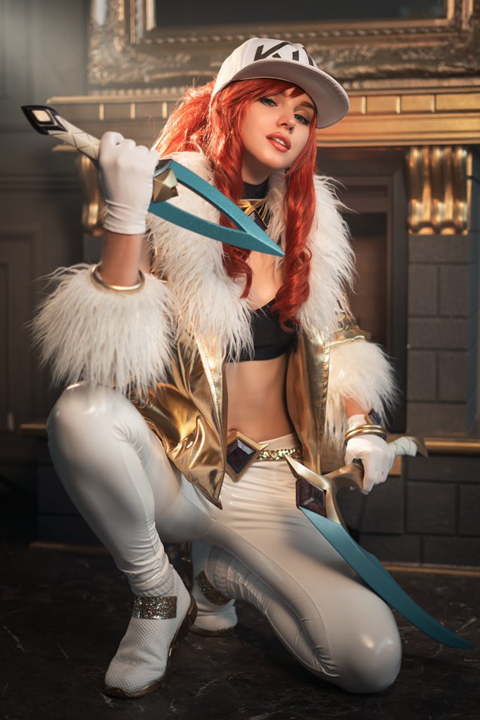 shirogane__sama's tweet photo. My cool hip-hop queen - prestige KDA Akali  🔥🌟

#KDA #KDAISBACK #KDACOMEBACK #kdacosplay #akali #akalicosplay #cosplay https://t.co/5uoCdehS96