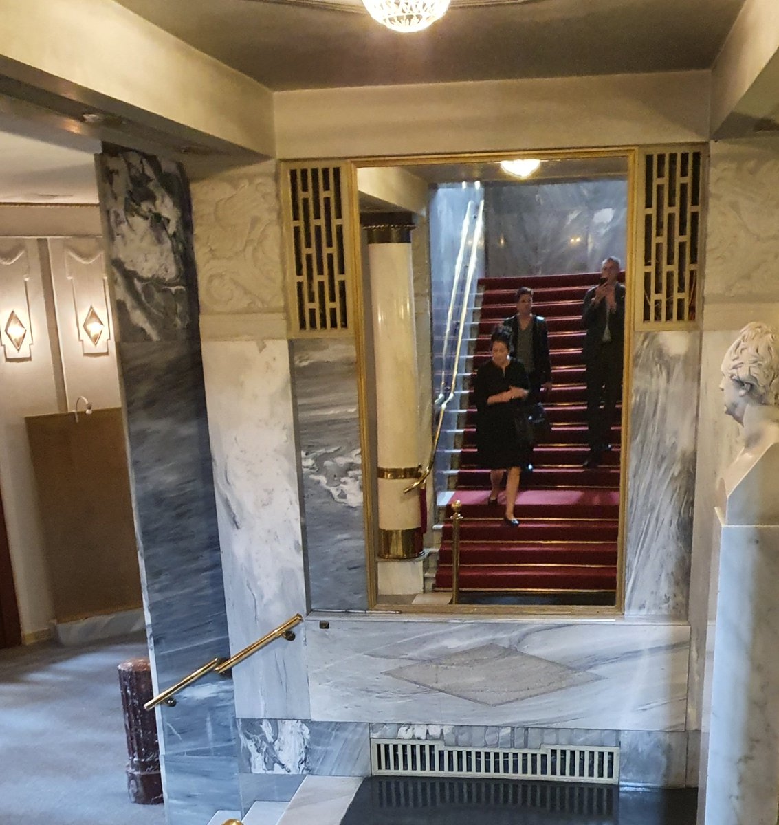 Heute in #Cottbus, um vor Ort die Partner der Jahrestagung #DMB21 @museumsbund zu treffen. Auch schön, Live-Treffen zu haben! <a href="/GeschichteCB/">Stadtarchiv und Stadtmuseum Cottbus</a>  #BLMK #Pückler-Museum #Museen #openbutsafe museumsbund.de/aktuelles/jahr…