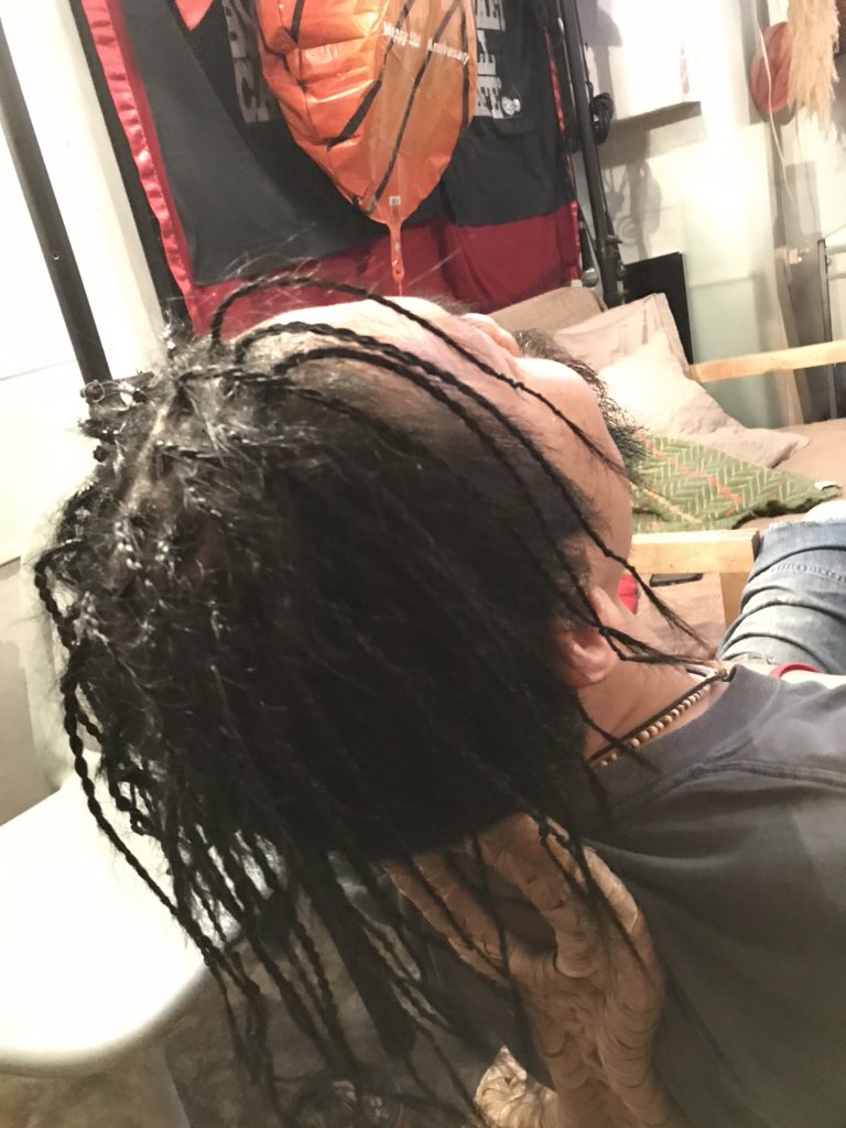 hojaluna's tweet image. NEw⛓hAir BrAiDs
いつもの四つ編みを細く細く細〜く編んだ٩( ᐛ )و
#BraidedStyle #braid #braids #hair #braidedhair #hairstyle #hairs #hairstyle #craft #braidedhairstyles #Styledhair #MensHair #hairpics 
#木場 #T13 #basketballcafe #balltongue 🏀👻 #tokyoeastside