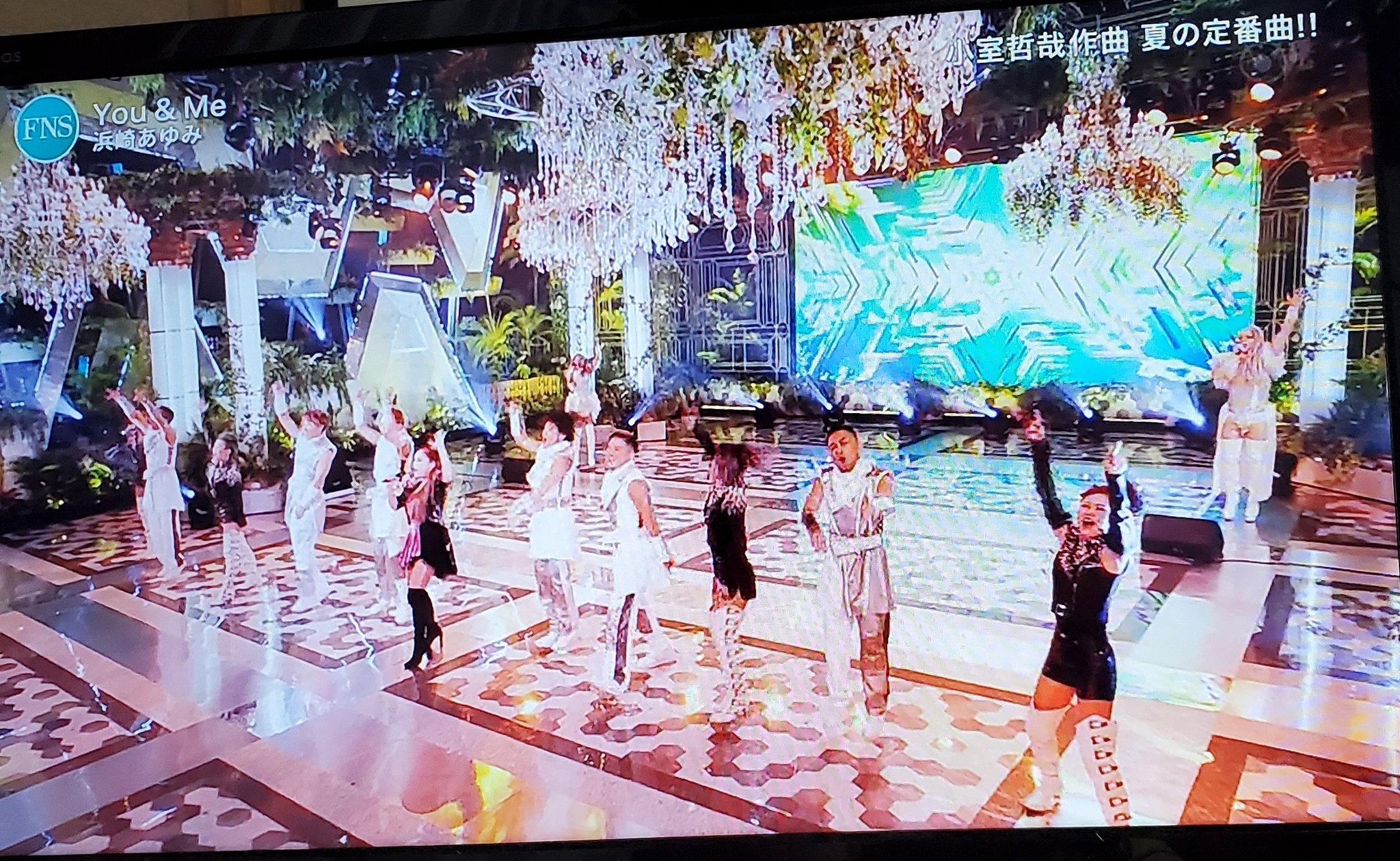 画像 : ノリノリ💃ティミー‼️#FNS歌謡祭#浜崎あゆみ https://t.co ...