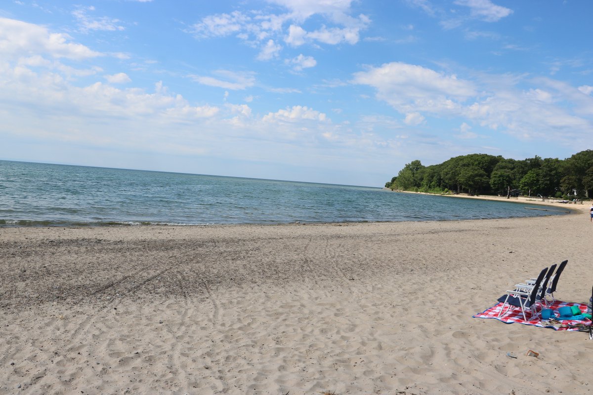 BEACHES ⛱️☀️| Effective Fri., Aug. 28, as per Council decision, access to #PortColborne beaches will be restricted to Port Colborne residents only. Beachgoers will be asked for proof of residency. Stay healthy, safe, &amp; cool 😎 as you #PORTicipate 🔗portcolborne.ca/page/beaches