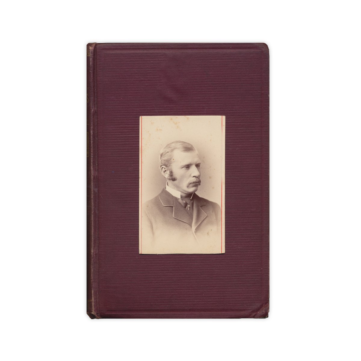 ForgottenBkmrks's tweet image. Photograph, no writing on reverse.

Found in &quot;The Complete Works of Josh Billings&quot; published by G.W. Carelton, 1878.

forgottenbookmarks.com/2020/08/the-ge…