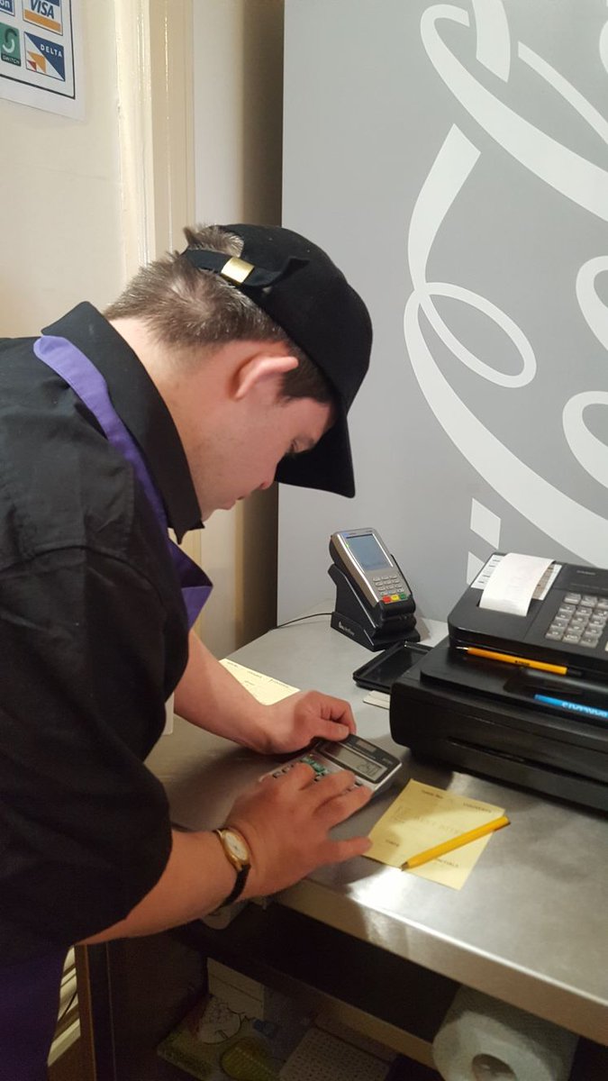 WirralE's tweet photo. #ThrowbackThursday to training at Best Bites and learning to take customer orders
#OneLifeLetsLiveIt #SupportingIndependence #WirralEvolutions #Enriching Lives #SocialCare #WideningHorizons #EnablingChoice #LearningDisabilities https://t.co/1tYmpTUqz4