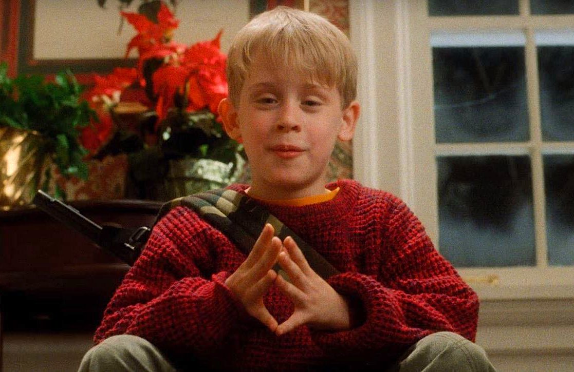 Want to feel old? This guy turns 40 today. Happy birthday Macaulay Culkin (aka Kevin) 