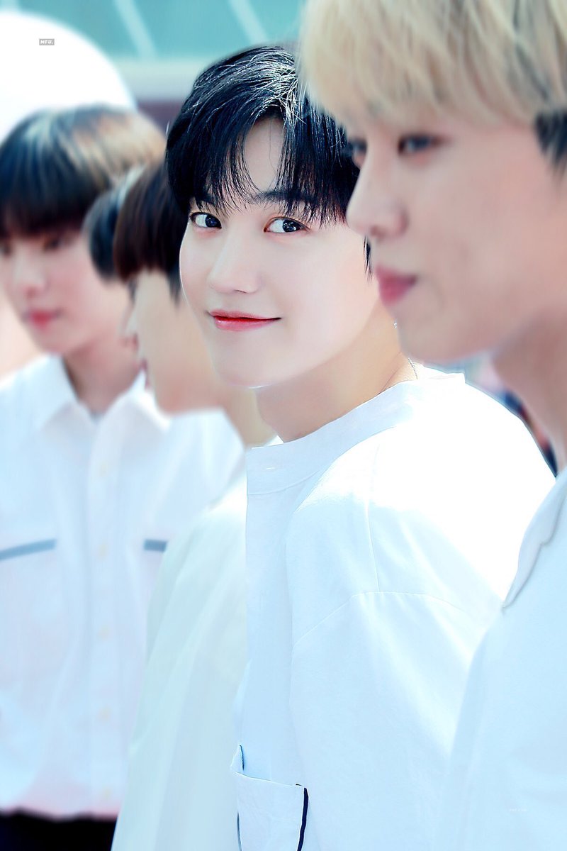 malang_us_'s tweet photo. https://t.co/ngdB7Ws4ow