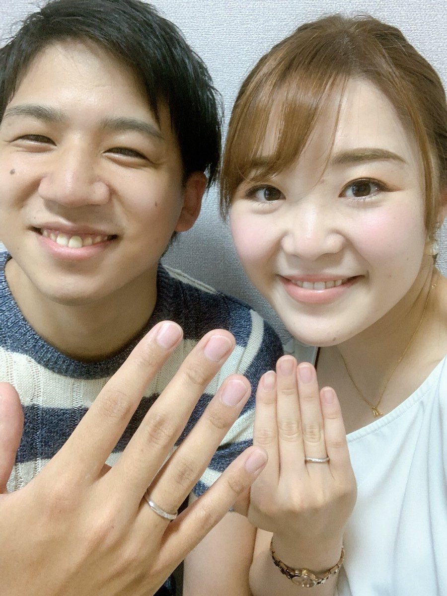 donky_ba's tweet photo. 令和2年8月25日に20歳の時からお付き合いをしていた方と入籍しました！
自分の人生はまわりに本当に良い人、豊かな人が多くてそういう人達のおかげで自分も成長していけたと思っています。
この場を借りて感謝の気持ちを伝えさせていただきます！

これからしっかり引っ張っていくよ！ https://t.co/NmNV59GSQG