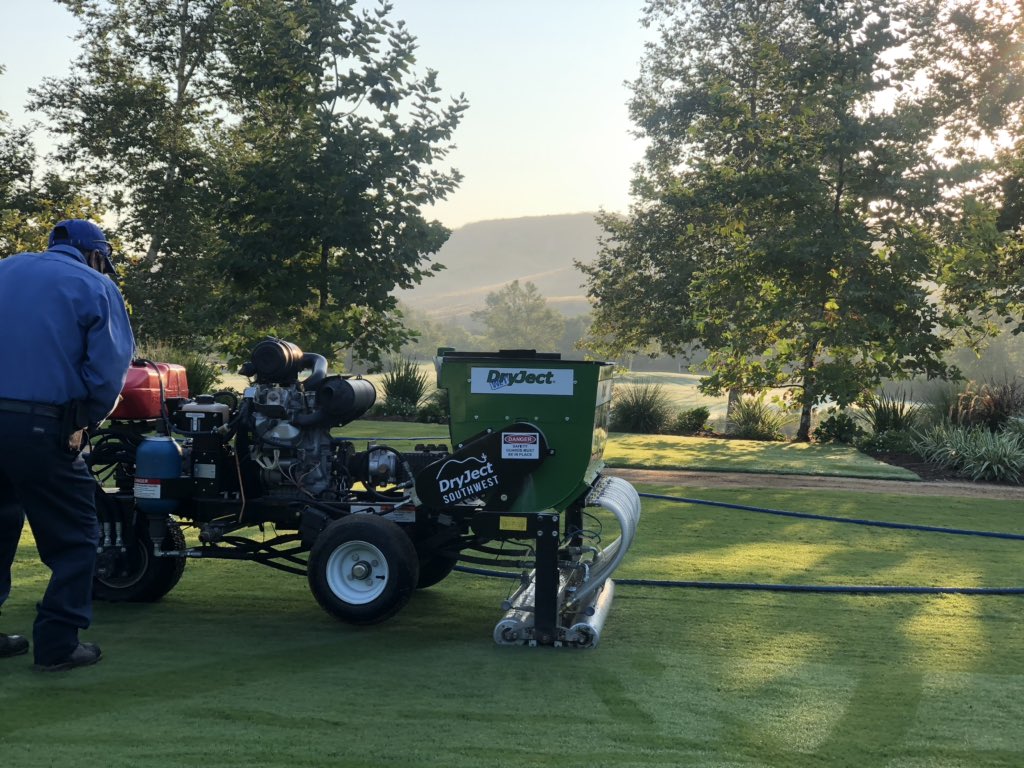 DryJect The Only Machine in the World that Aerates, Topdresses, and